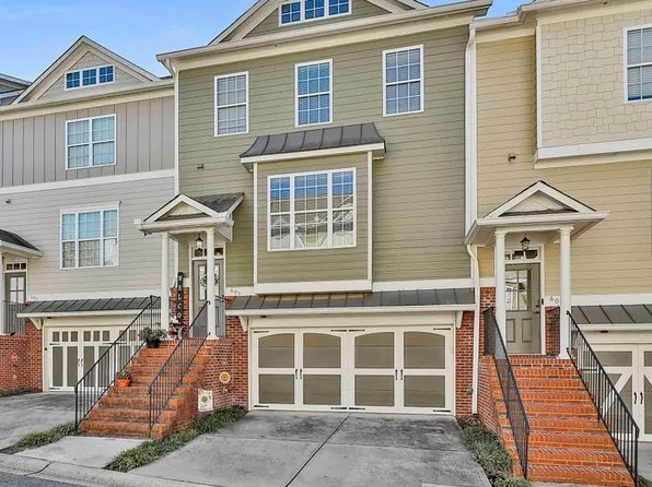 605 Lexington Vlg, Peachtree City, GA 30269