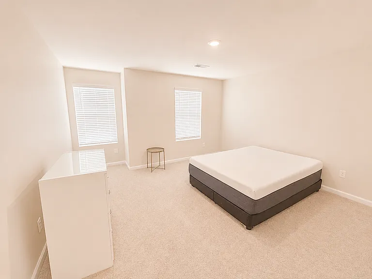 112 Holly Oak Ct — Photo 19