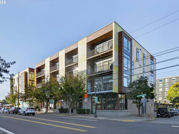 1455 N Killingsworth St APT 415, Portland, OR 97213
