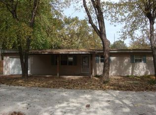 1917 1st St, Robertsville, MO 63072