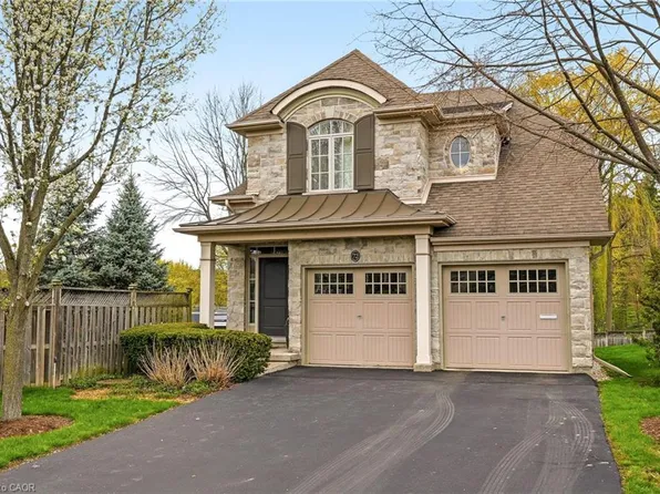 72 McGrath Ct, Hamilton, ON L9H 0A5