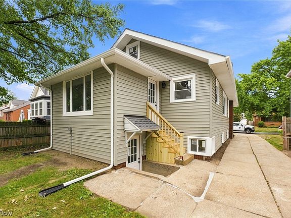 5th image of 3615 W 134th St