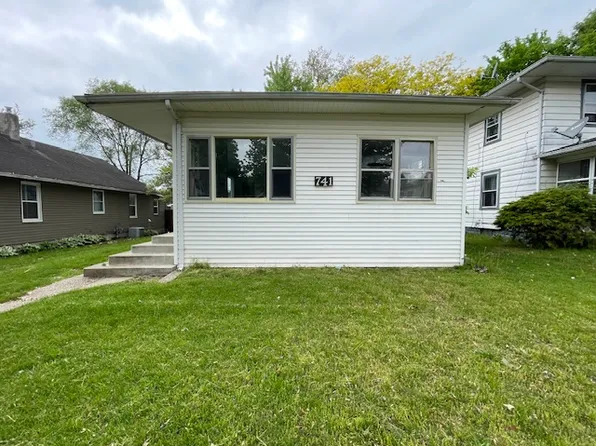 741 S 28th St, South Bend, IN 46615