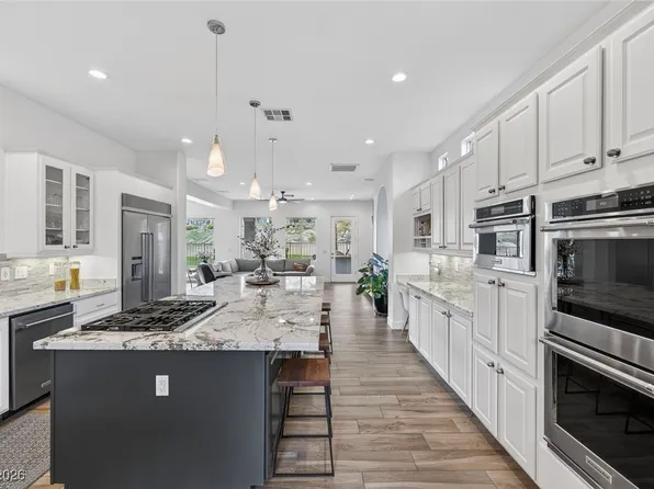 2805 Evening Rock St, Las Vegas, NV 89135