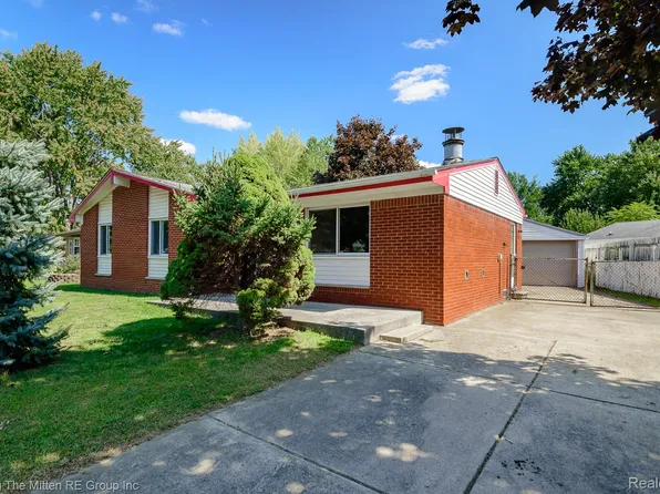 11137 Jackson St, Van Buren Township, MI 48111