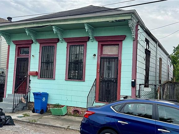 3rd image of 2108 Magnolia St