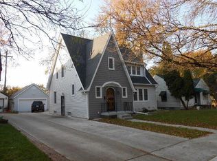 611 Welch Blvd, Flint, MI 48503