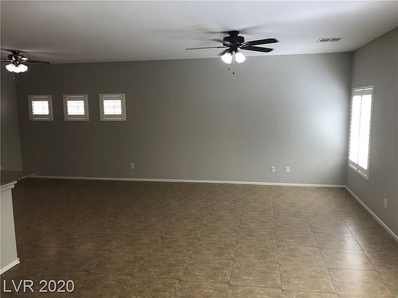 3rd image of 9578 Vega Carpio Ave