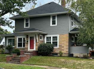 70 N 3rd St, Rittman, OH 44270