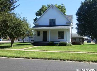 28 S 2nd St, Barron, WI 54812
