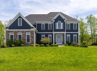 313 Wexford Ln, Horseheads, NY 14845