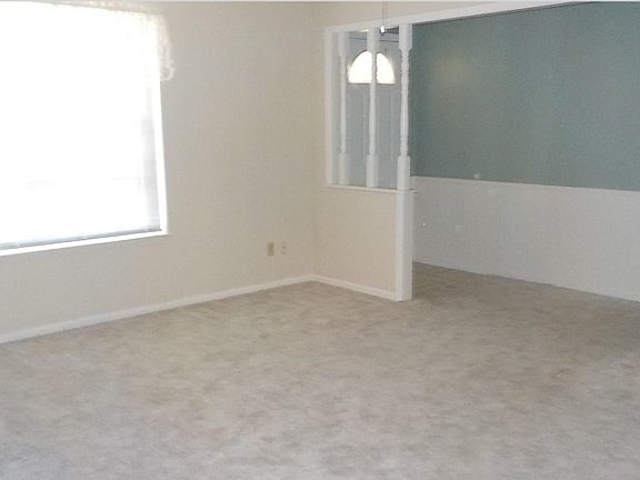 2nd image of 1006 Brentwood St