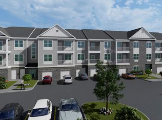 Jefferson Place, Lake Hopatcong, NJ 07849