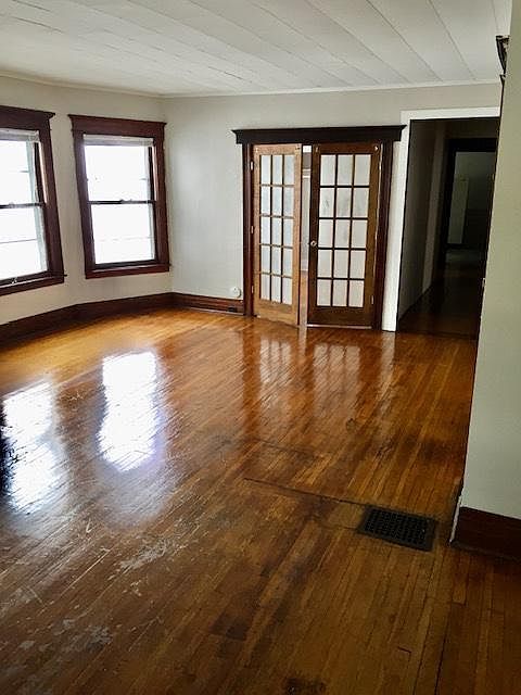 1st image of 155 Hughes Ave #1