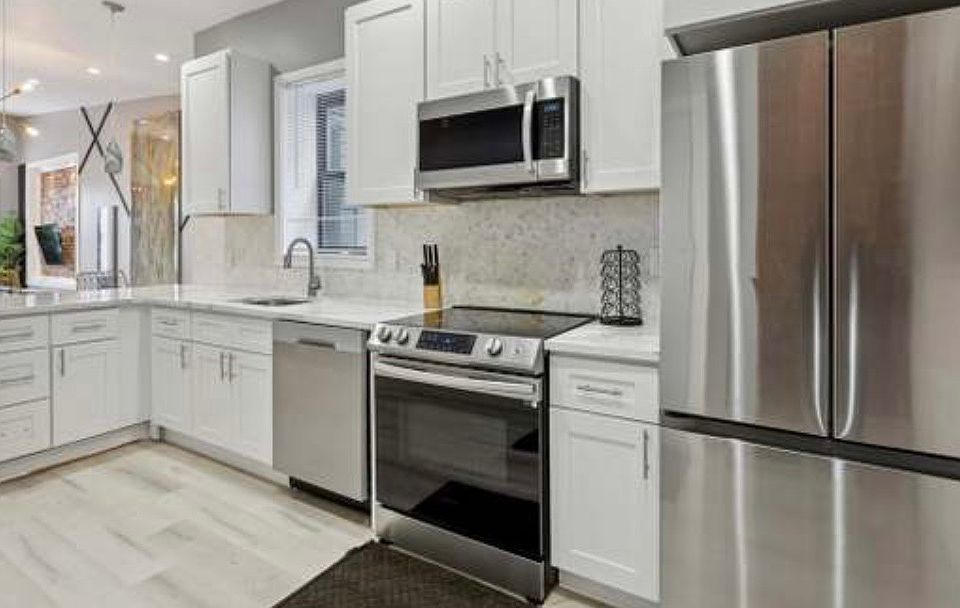 1st image of 3111 W Diamond St Floor 3