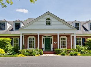 455 Butler Dr, Lake Forest, IL 60045