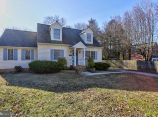 519 Hilltop Dr, Lutherville Timonium, MD 21093