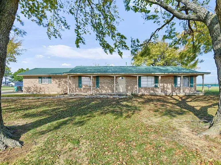 30795 US Highway 82 — Photo 1