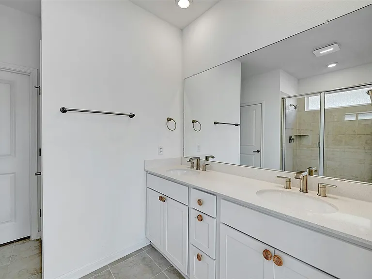 6411 Velvet Leaf Ln — Photo 16