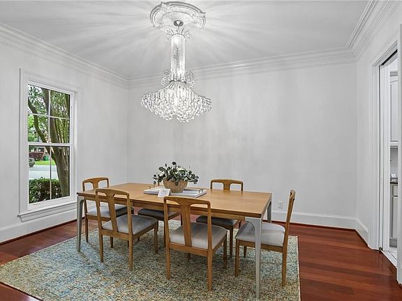 3rd image of 2625 Labarre Ln