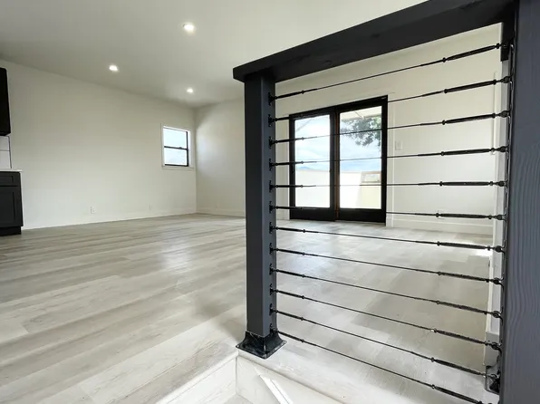 4253 Howe St #A, Oakland, CA 94611