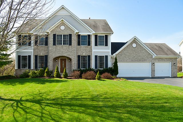 1st image of 5689 Caribou Ln