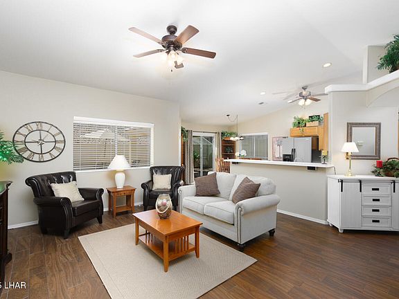 4th image of 3010 Bowie Dr