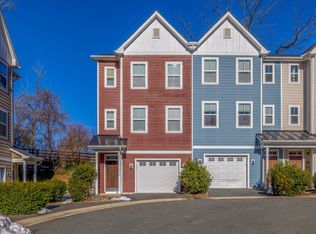 101 Longwood Dr APT A, Charlottesville, VA 22903