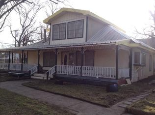 609 E 13th St, Kemp, TX 75143