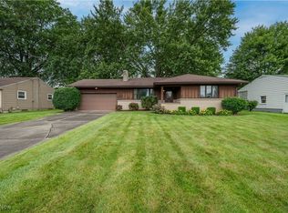 950 Kirwan Dr, Youngstown, OH