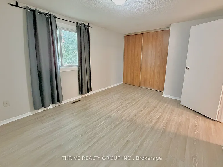 40 Tiffany Dr #60 — Photo 15