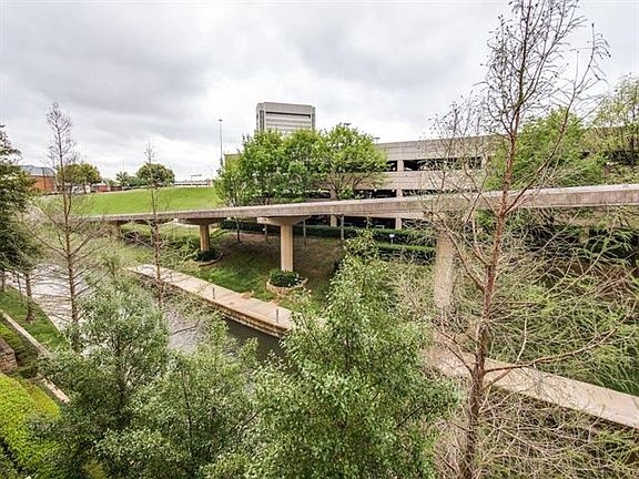 3rd image of 330 Las Colinas Blvd #350