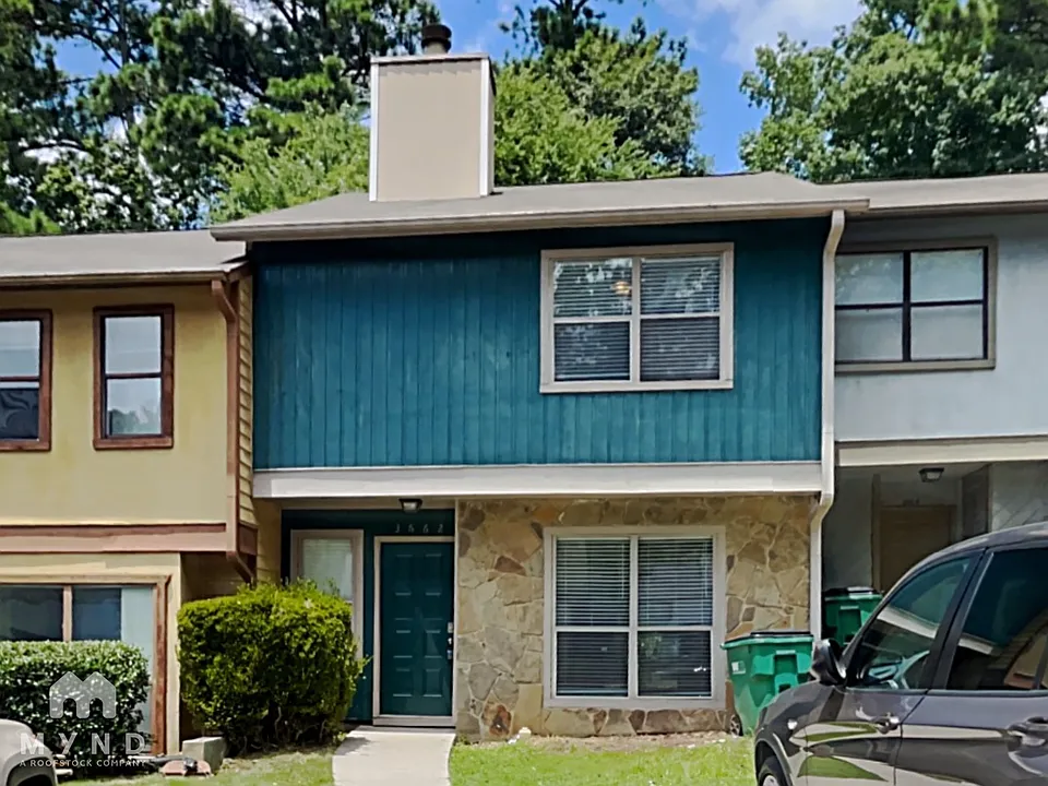 3662 Cobble Mill Ln #1