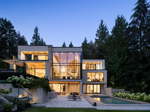 450 Macbeth Cres, West Vancouver, BC V7T 1V7