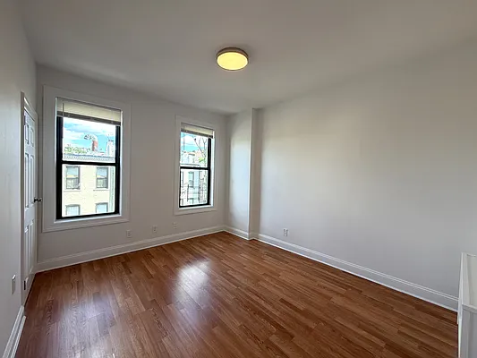 Bedroom, photo 5