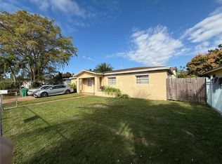 7525 SW 30th Ter, Miami, FL 33155