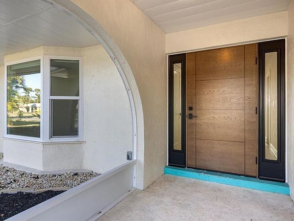 4th image of 470 Leger Dr #470
