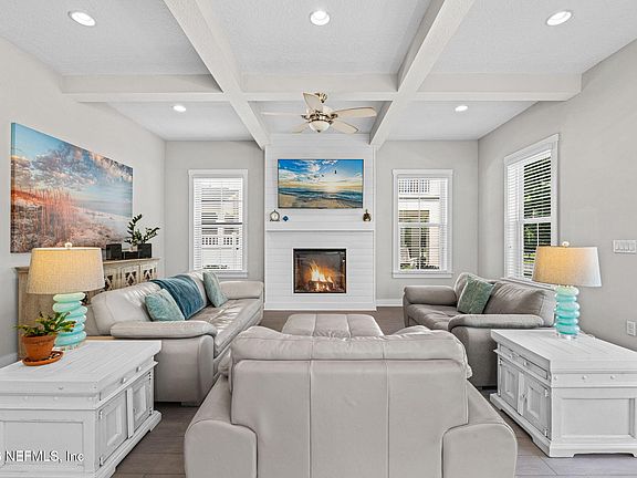 2nd image of 44 FREMONT Avenue