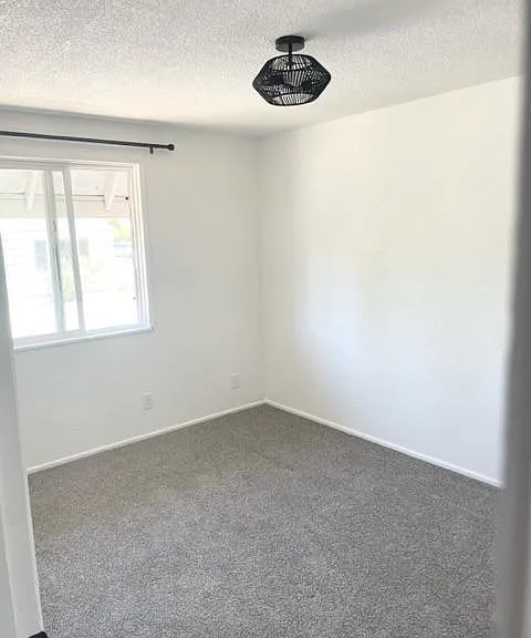 710 W 24th Ave — Photo 8