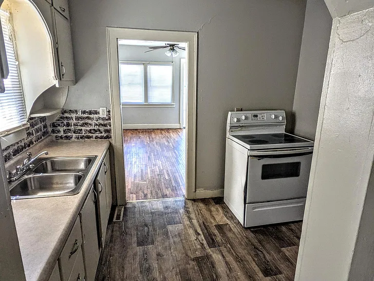 952 N Terrace Dr — Photo 6