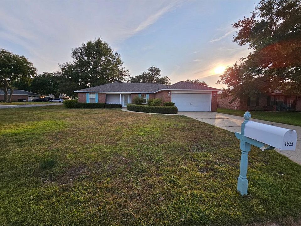 1st image of 1525 Oakleigh Ct