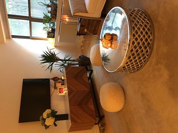 3rd image of 516 W 47th St APT N1a