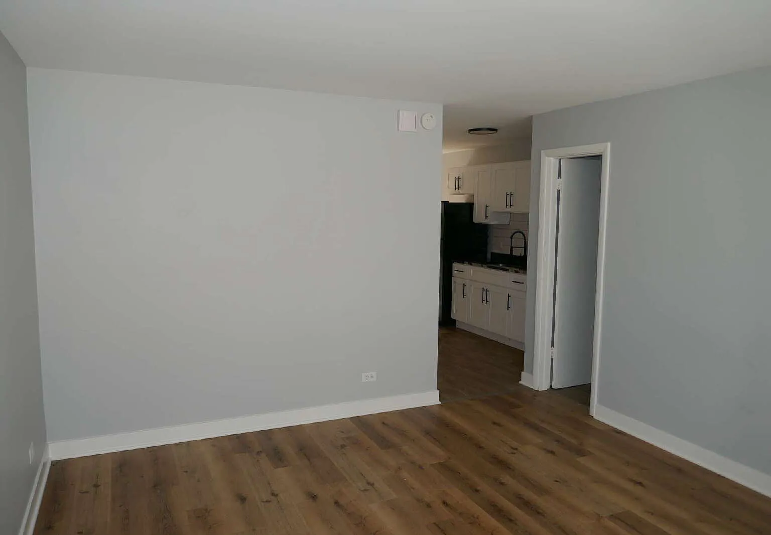 1 bed, 1.0 bath, $1,350 — Photo 4