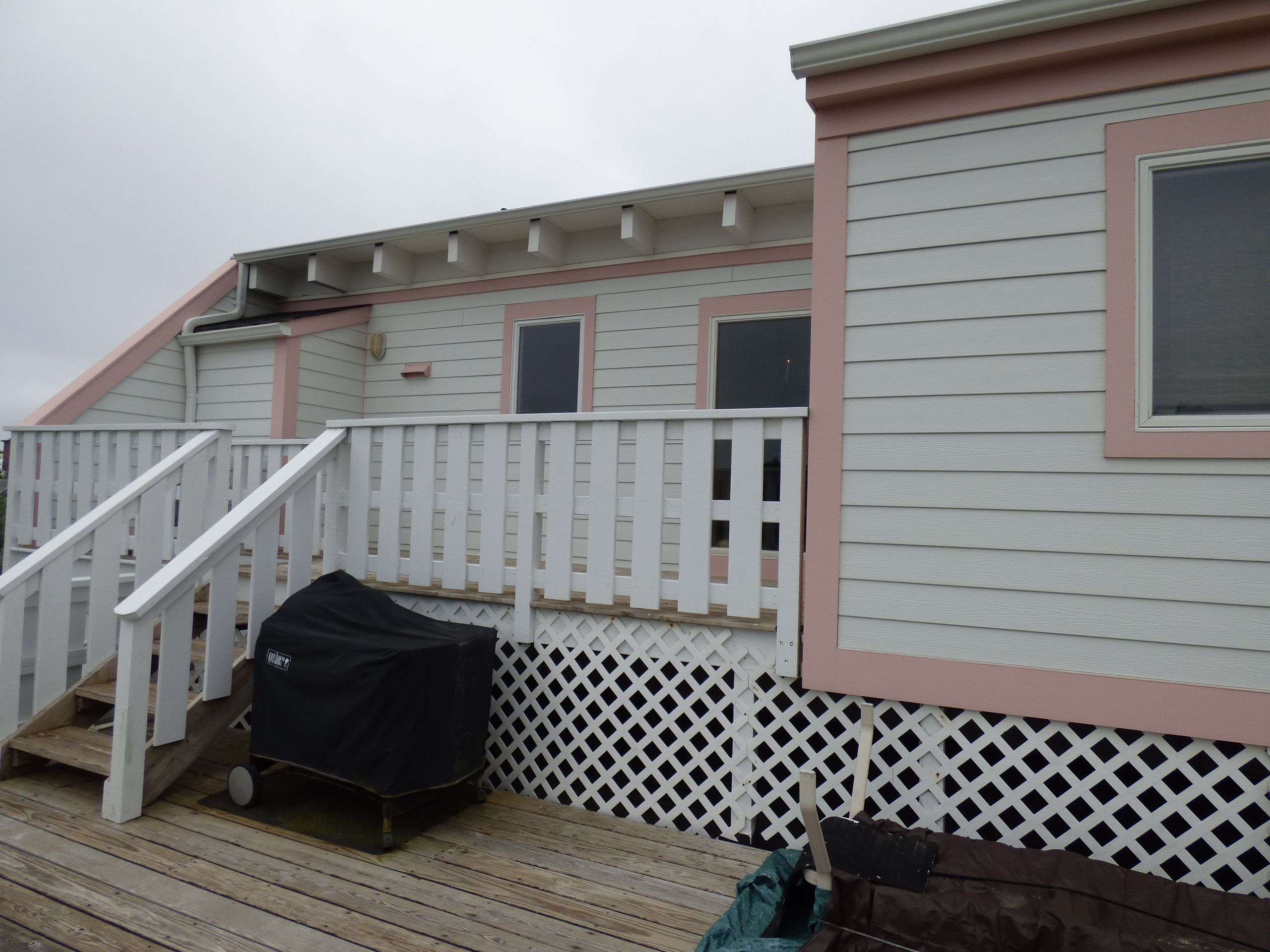 73 Mako Ln, Amagansett, NY 11930 Out East