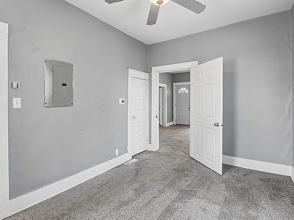 3rd image of 2123 Washington St APT A