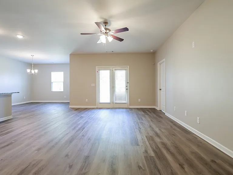 29 Alexander Ln — Photo 5