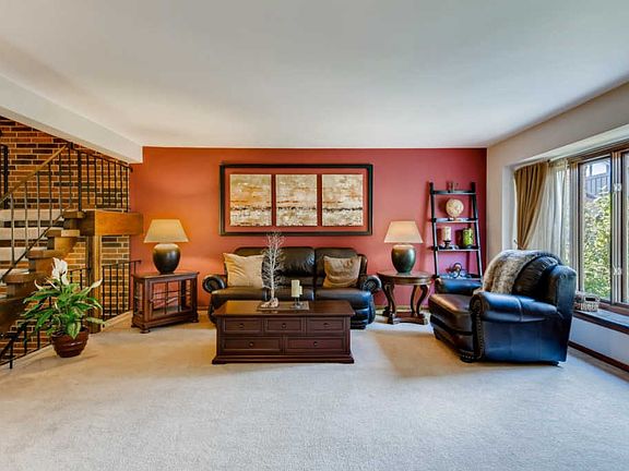 4th image of 8257 Stonehenge Dr