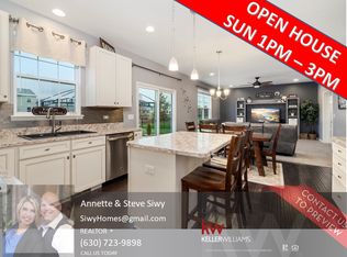 3450 Fletcher Ln, Aurora, IL 60506