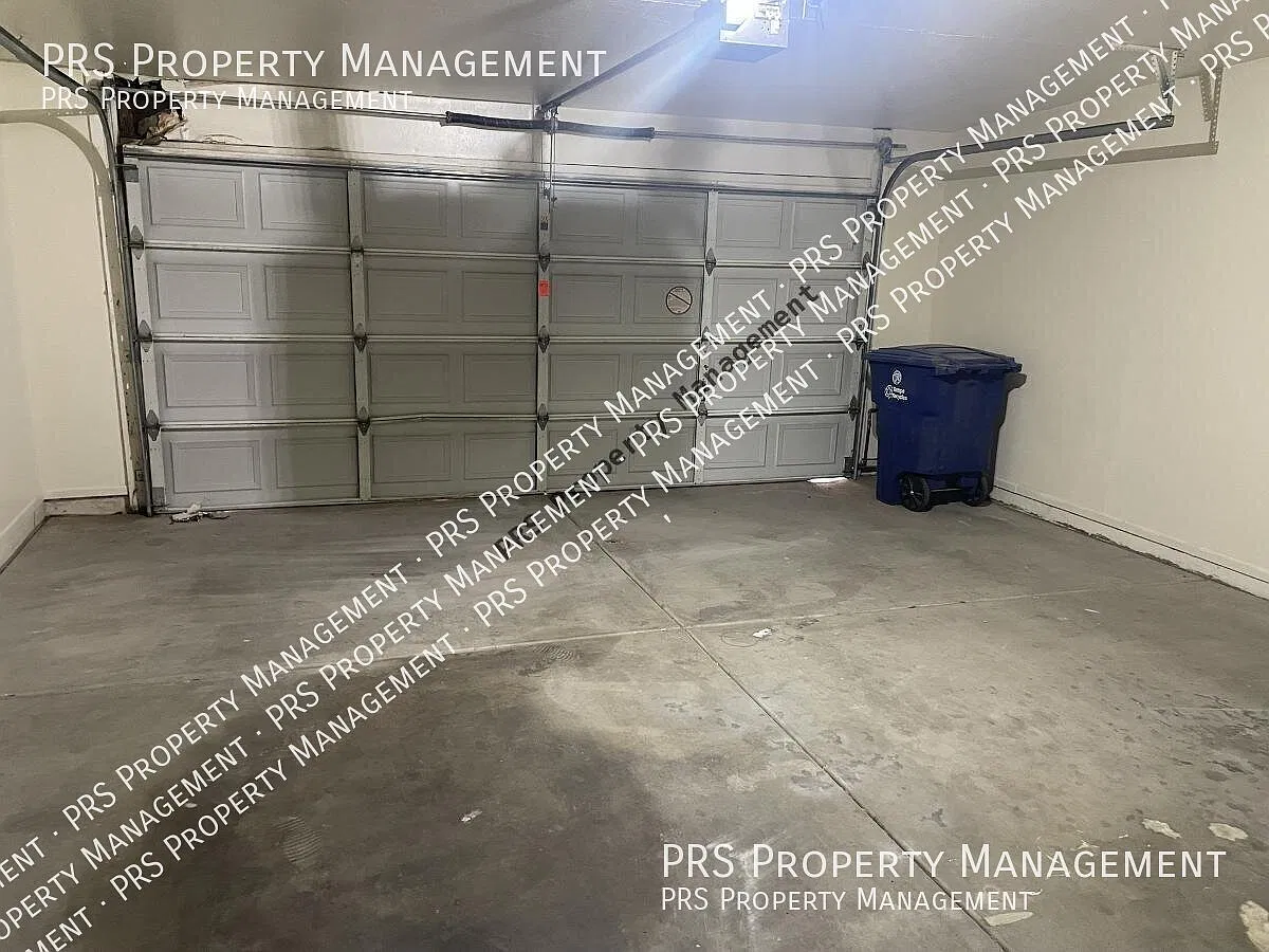 Tempe Home Available!! — Photo 4