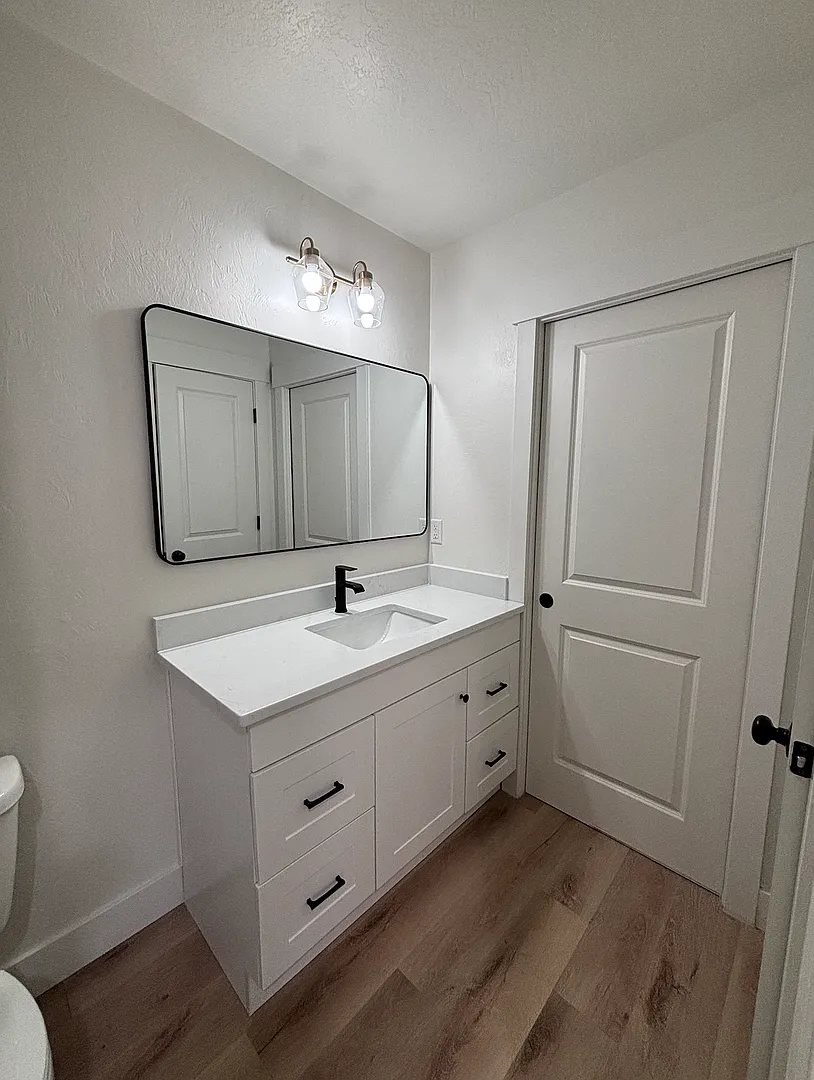 Half Off of First Month's Full Rent — Photo 4